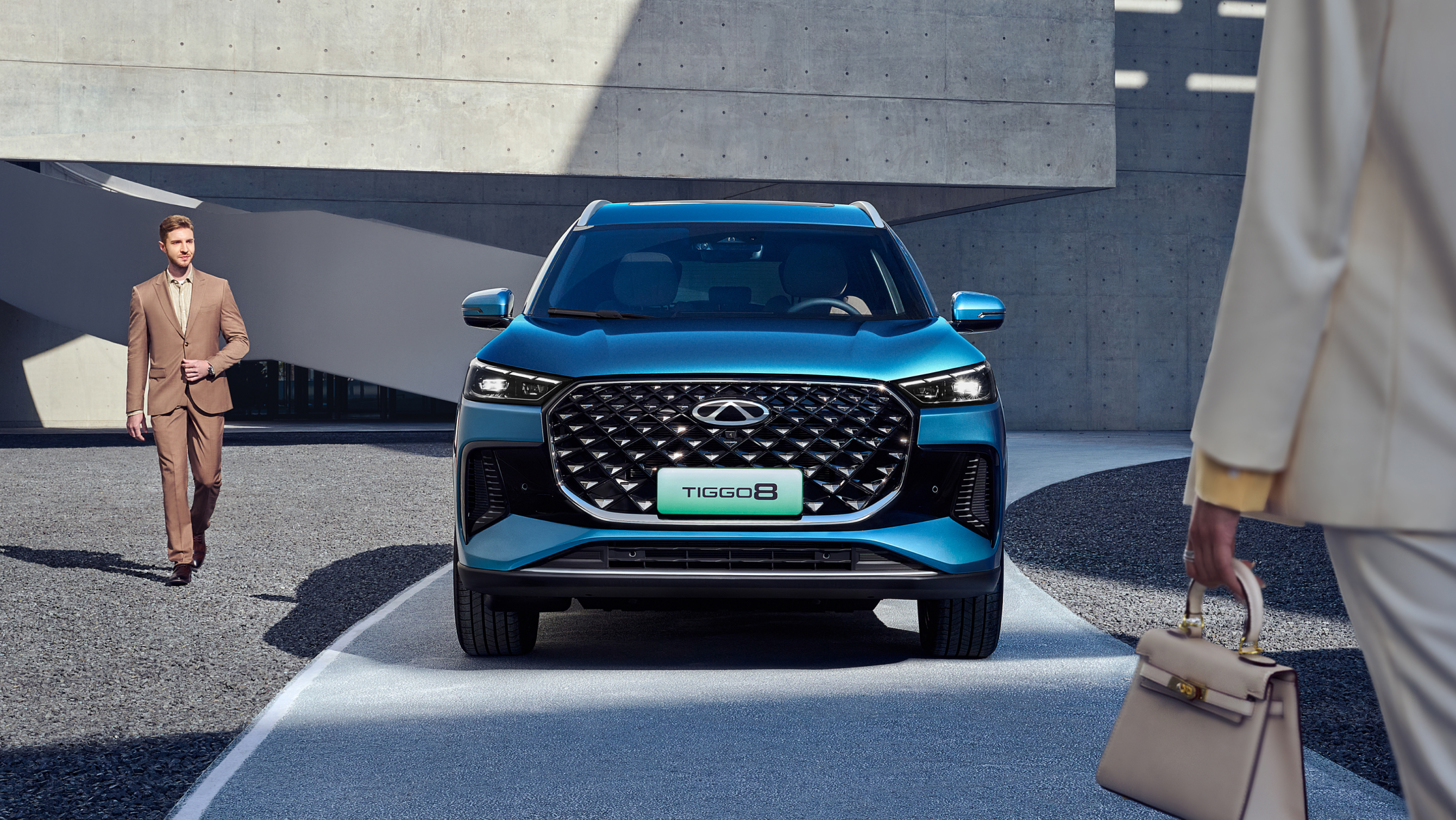 chery-tiggo8-interni-1